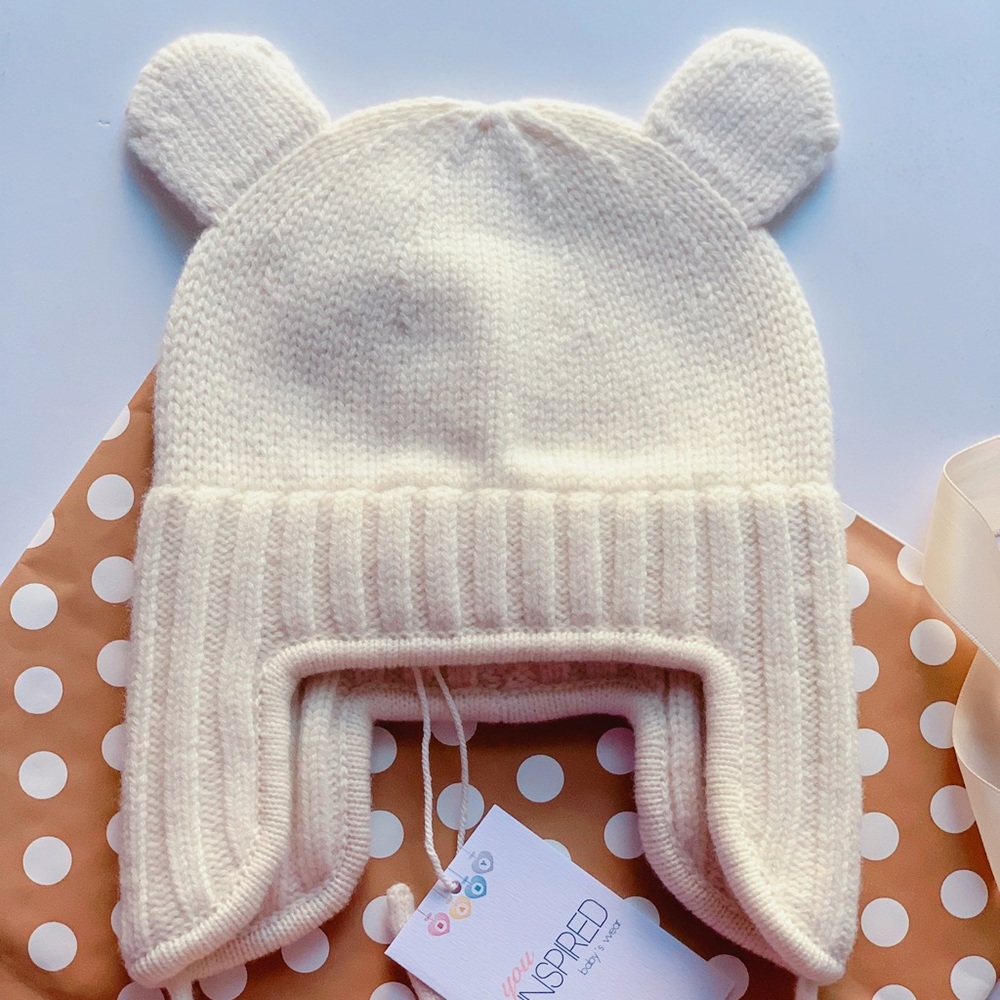 Merino wool baby hat for girls.Organic wool soft  warm. Size 12-24m ( 48-50 cm)